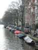 Resized_boats_on_canal_amsterdam.jpg